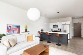 Flexhome Brady District 1BR Apt E3